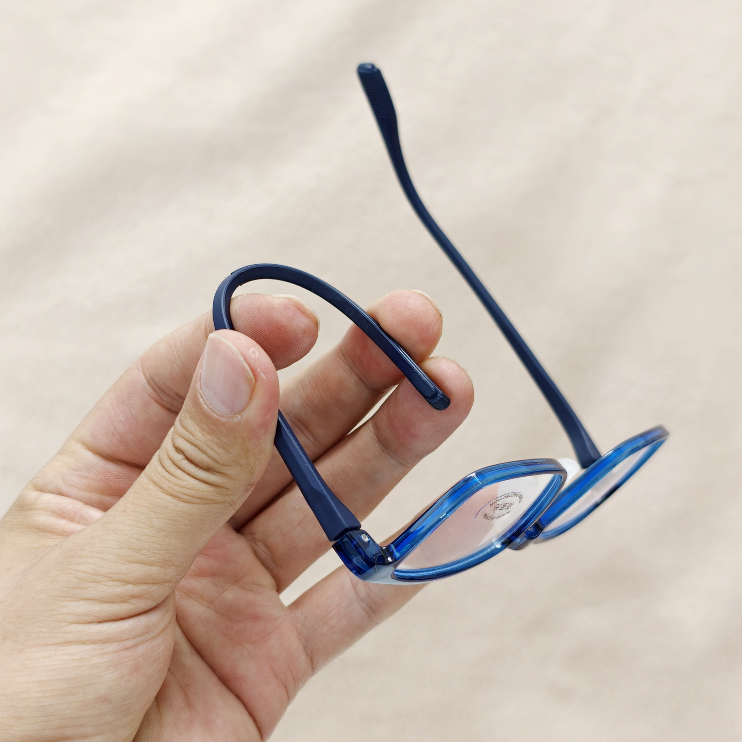 Новые детские очки с защитой о – обзор и цена Gaming Glasses Blue